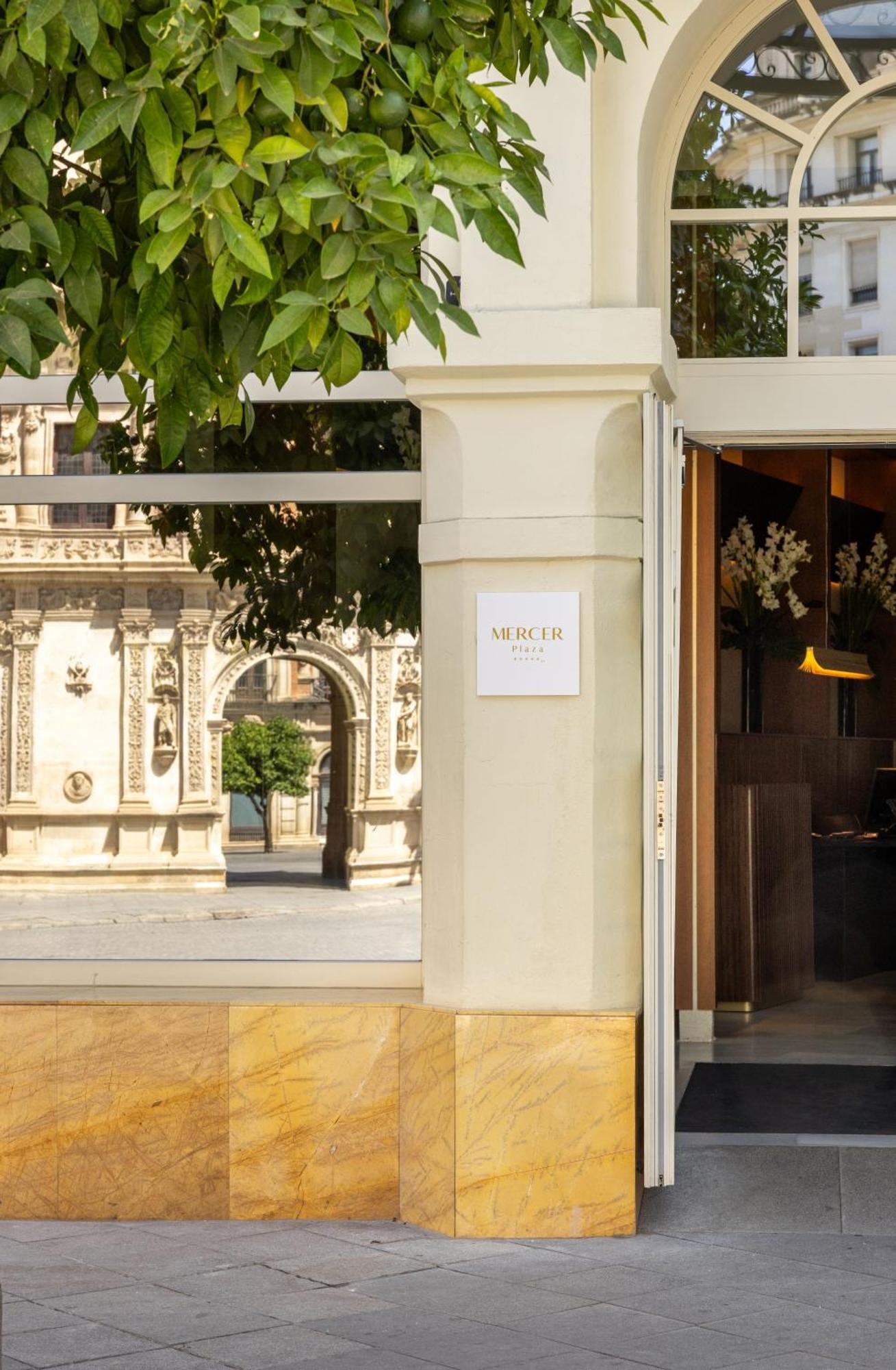 Mercer Plaza Sevilla 5 Gl Zewnętrze zdjęcie